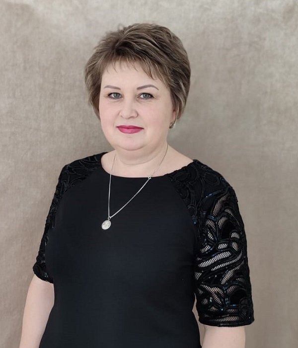 Воспитатель высшей категории Есько Елена Анатольевна.